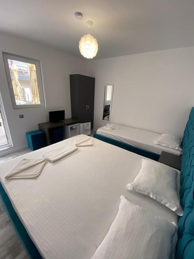Vila Yanis Vama Veche Exterior photo